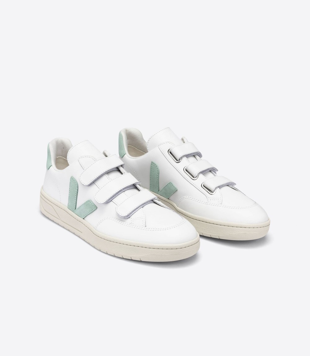 Veja Sneakers Womens - V-lock Leather - White - 7246HLESJ